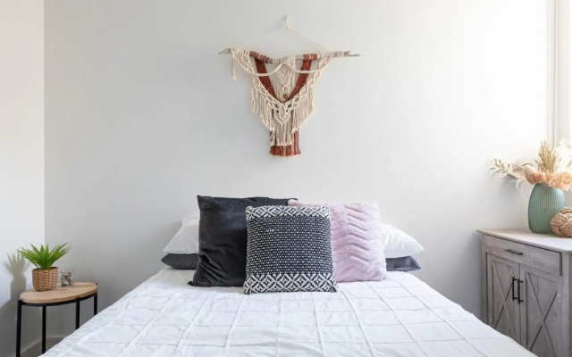 The Outlook 3 - Beachfront Apartment Newcastle