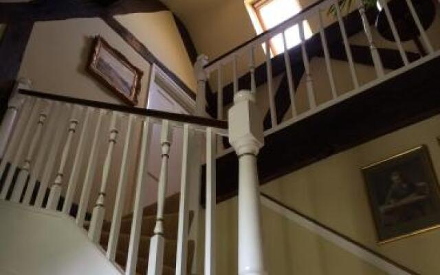 Swinford Manor Farm BB