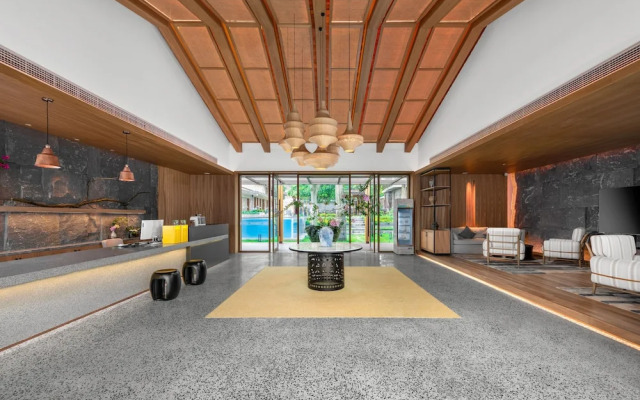 Yaojia Waterfall Village Resort