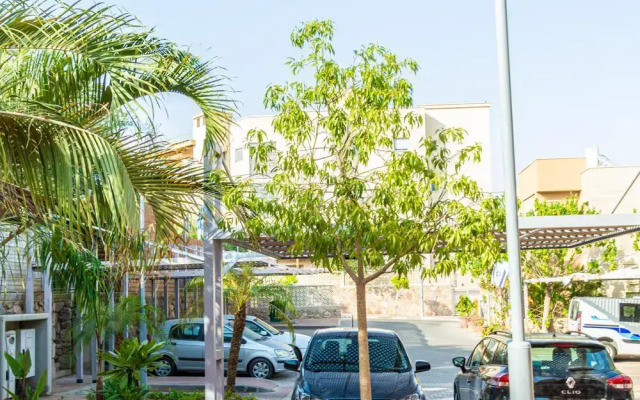 סטודיו 10 studio