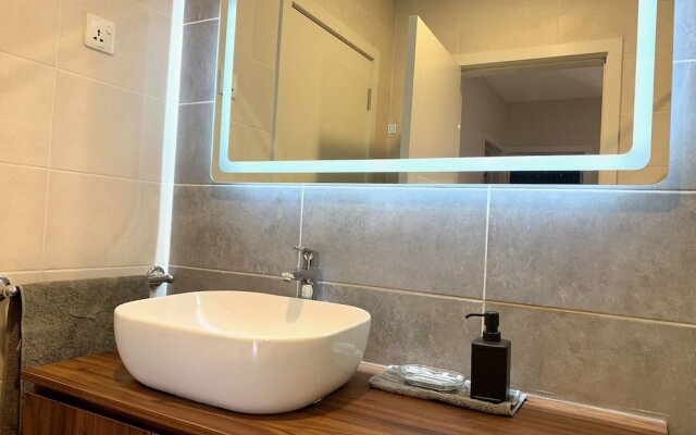 Forest View Apartments