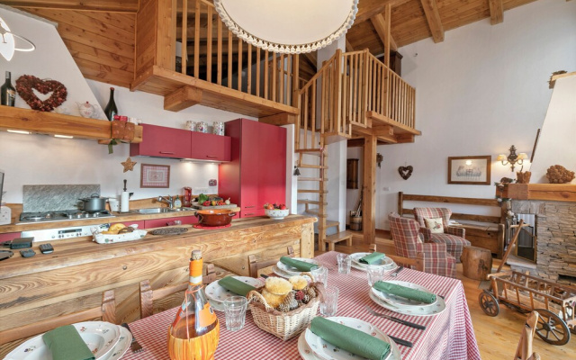 Gleise Lodge apartment
