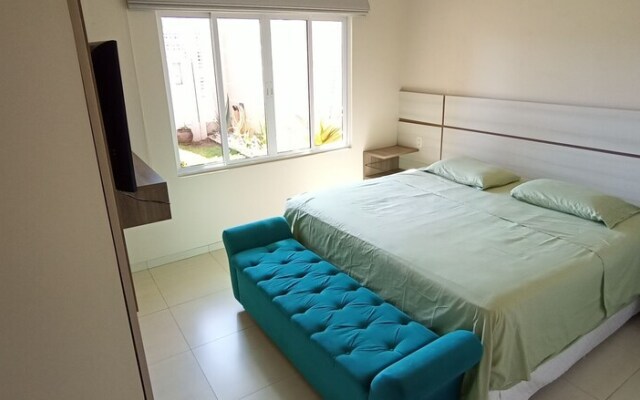 Casa Conforto com Piscina
