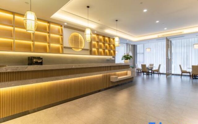 Sunlight  Hotel (Nan Shan）