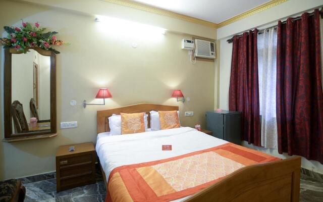 OYO 2074 StayOut Hotel Aston Ajoy Home Comfort