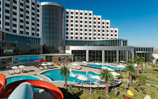 Armada Grannos Thermal Hotel & Convention Center