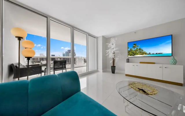 Sun Style Space 3BR Grand