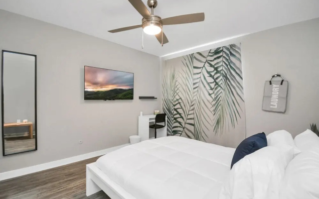 Tx Home Group - Uptown Galleria