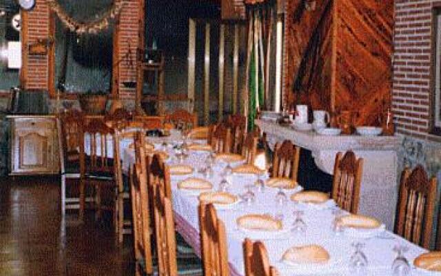 Casa Turismo Rural Pantano de Burgomillodo