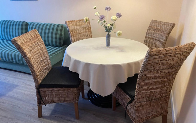 Happy Living Apartments