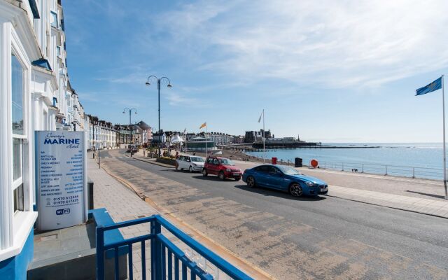 Gwesty'r Marine Hotel & Spa