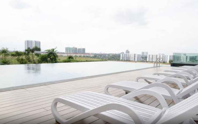 Mid Valley Southkey Mosaic @ UHA