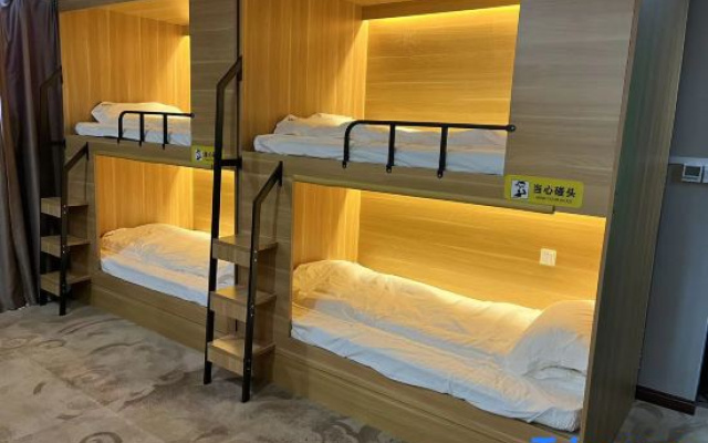 Sanmen AG E-sports Themed Homestay