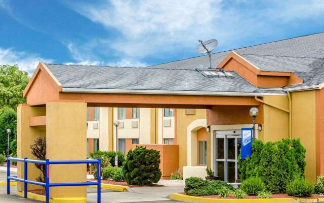 Econo Lodge