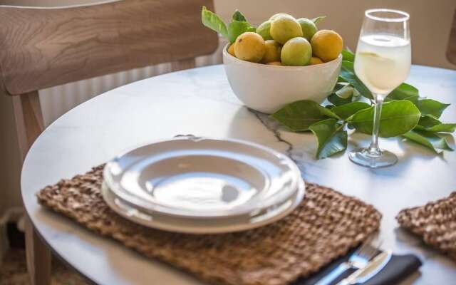 Sofia's Lemontree 3-bed House in Agios Nikolaos