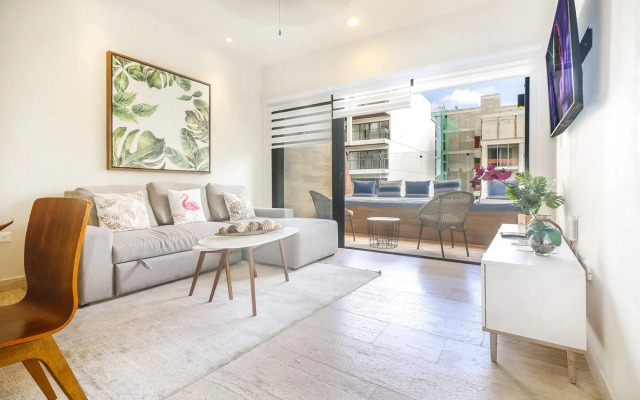 Brand New 1br, AC, Beach, Rooftop Pool