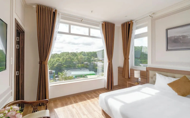 Pine View Hotel Dalat