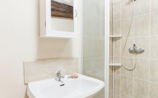 Lovely Holiday Home amidst Meadows in Sourdeval-les-Bois