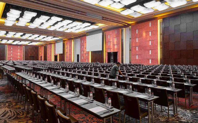 Manila Marriott Hotel at Newport World Resorts