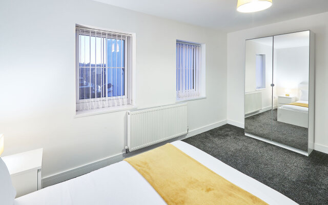 Host   Stay   House 4