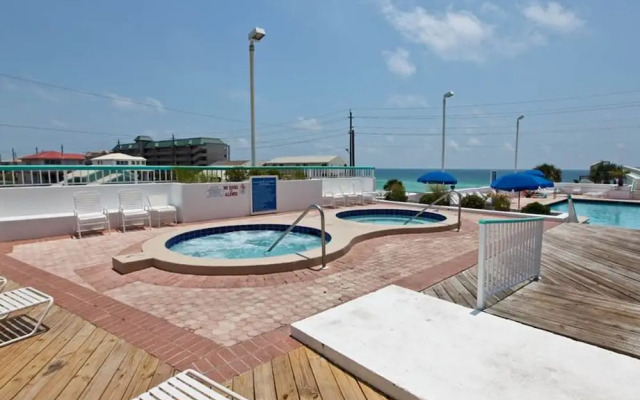 Surfside Resort 01111