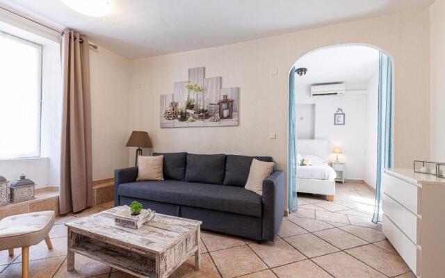 1 Bedroom apartment in Nice Port