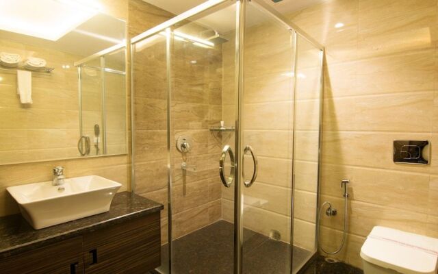 Treebo Tryst KC Manor