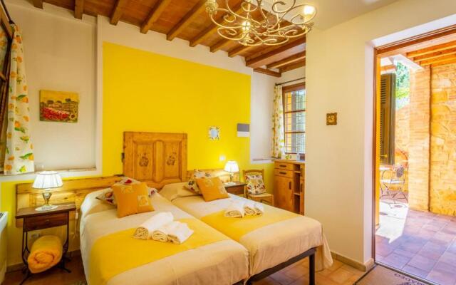 Villa Amadeo by PosarelliVillas