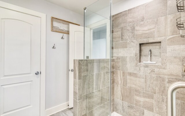 Blue Dolphin 4 Bedroom Home