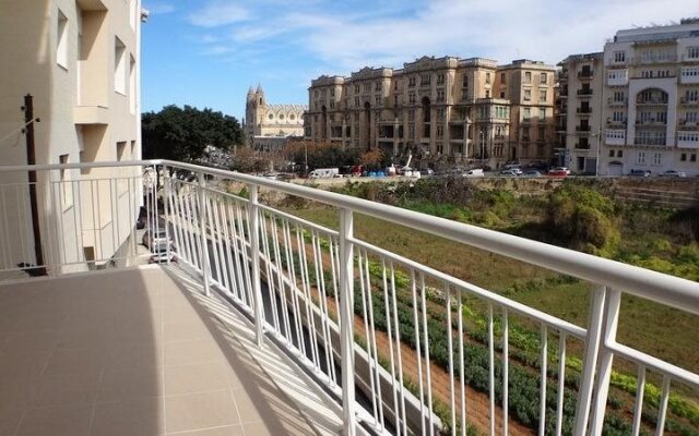 Eri Apartments SW