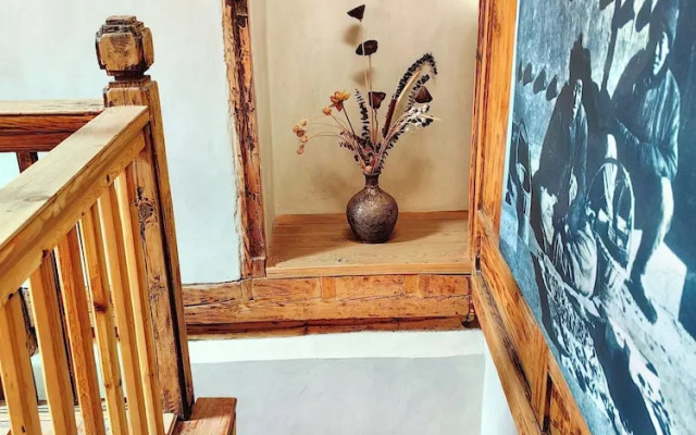Jia Kedi Ancient House Cultural Homestay