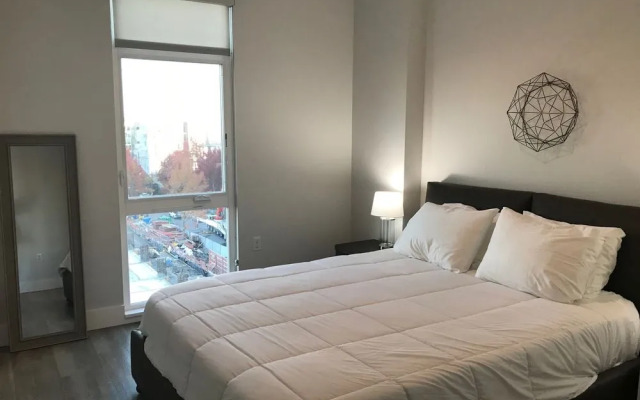 Domicile Suites at Mark on 8th