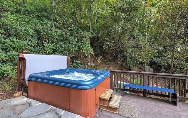 Mountain Cove 7 Bedroom Home