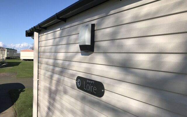 Craig Tara Deluxe Caravan Holidays