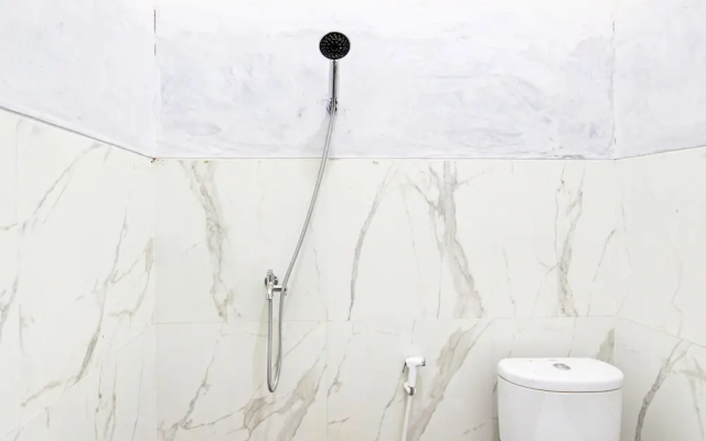 Hotel O Agus Kostel SyariahNearWisata Agro Jollong