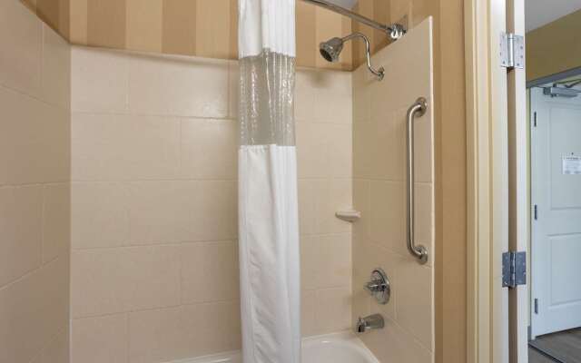 Best Western Plus University Park Inn & Suites