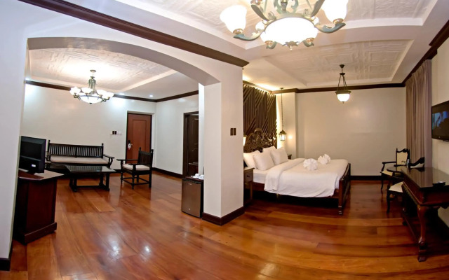 Vigan Plaza Hotel