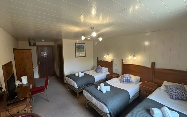 OYO Mackay'S Travel Lodge Hotel