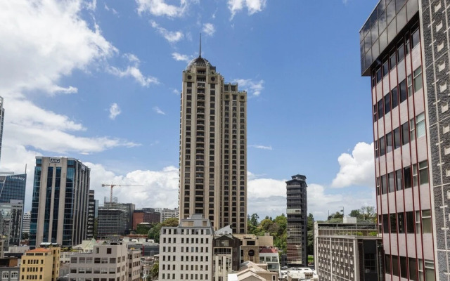 Spacious Apartment in Auckland Central