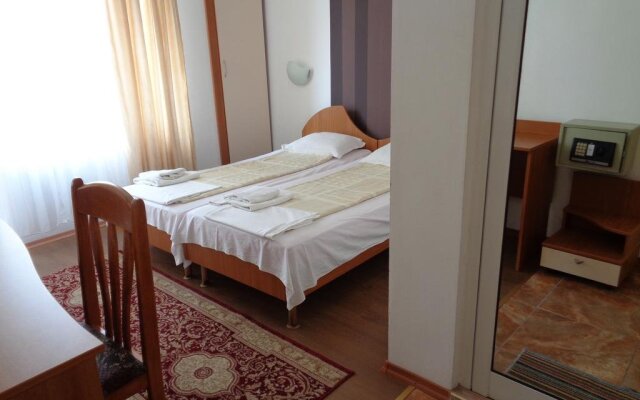 Gerovi Guest House