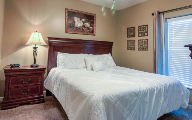 Cedar Lodge 201
