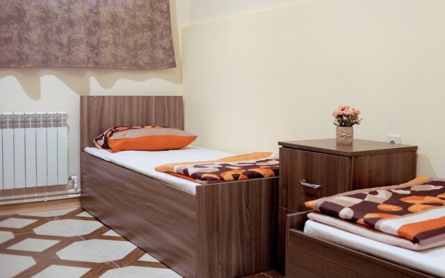Mango - Hostel