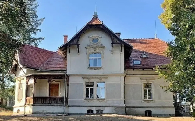 Spacious Holiday Home in Sluknov With Private Garden
