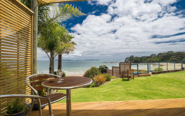 By the Bay Beachfront Apartments