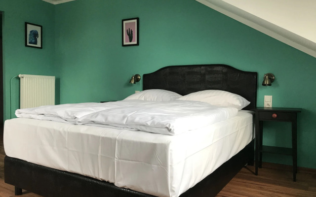 SmartHotel Mystique self check-in