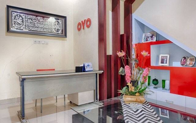 Pondok Dian Syariah by OYO Rooms