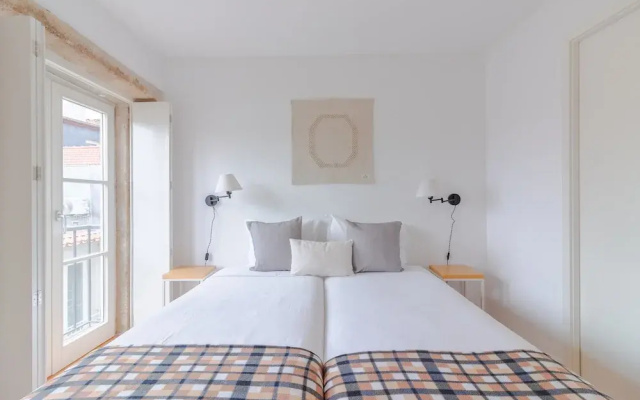 Charming Studio, Ideal for Smaller Groups