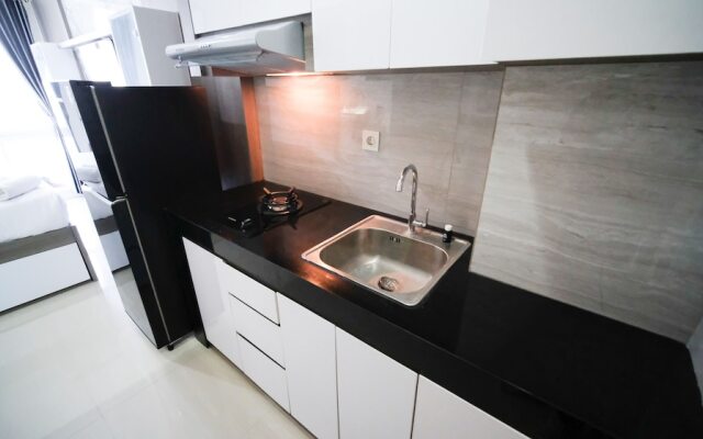 Tidy And Comfy Studio At Bale Hinggil Apartment