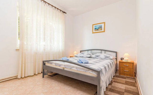 Holiday House Damir - Apartment 2