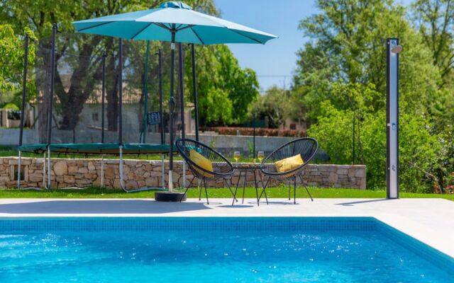 House Veli vrt Pallerols